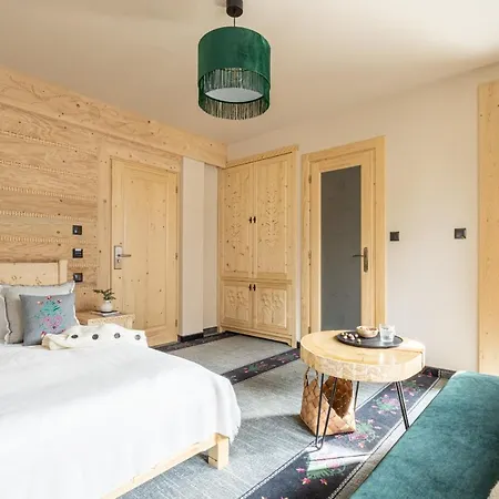 Highlander Heart Guest house 3*