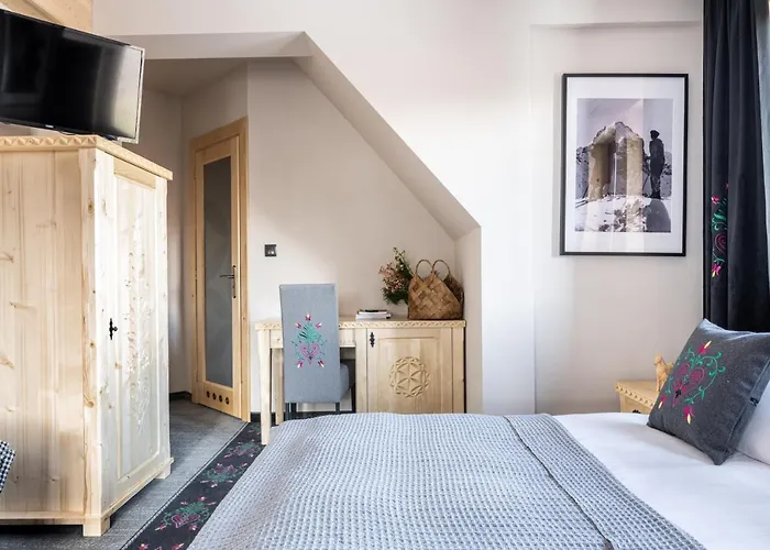 ゲストハウス Highlander Heart ザコパネ