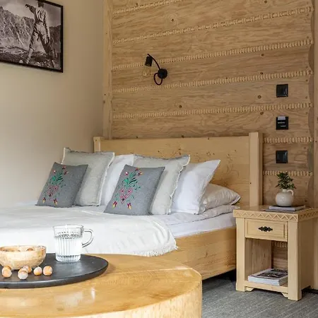 Highlander Heart Guest house